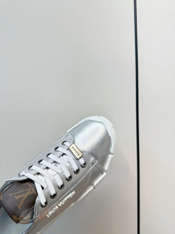 Louis Vuitton LV Bubble Platform Sneakers in Metallic Silver