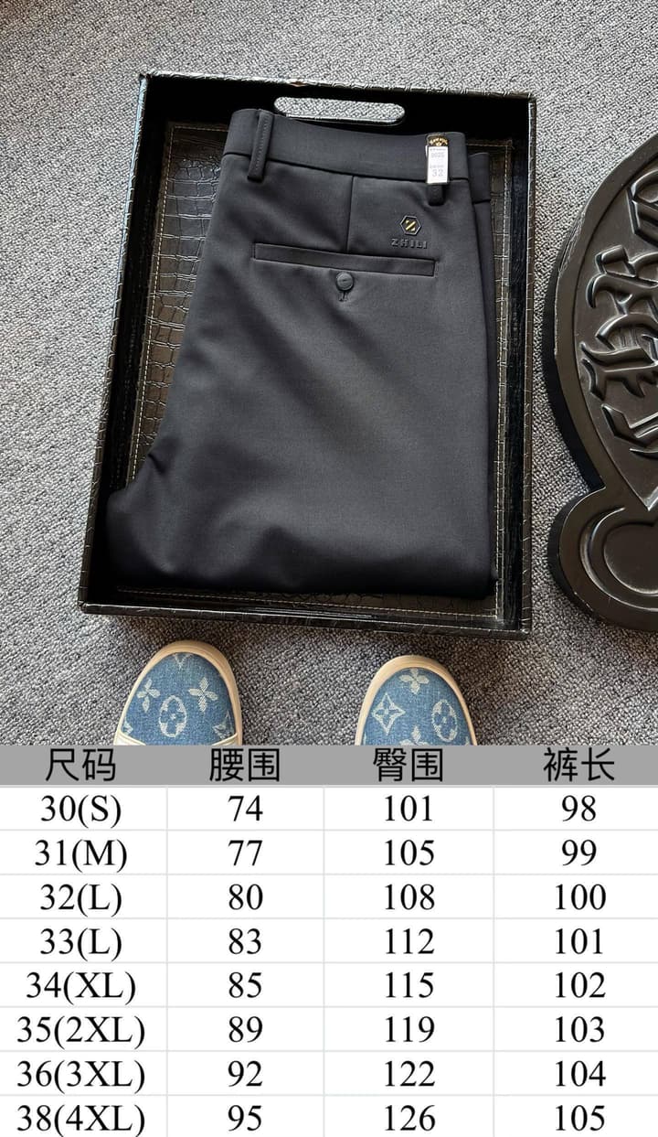 Zegna Business Casual Trousers in Dark Grey Business Casual