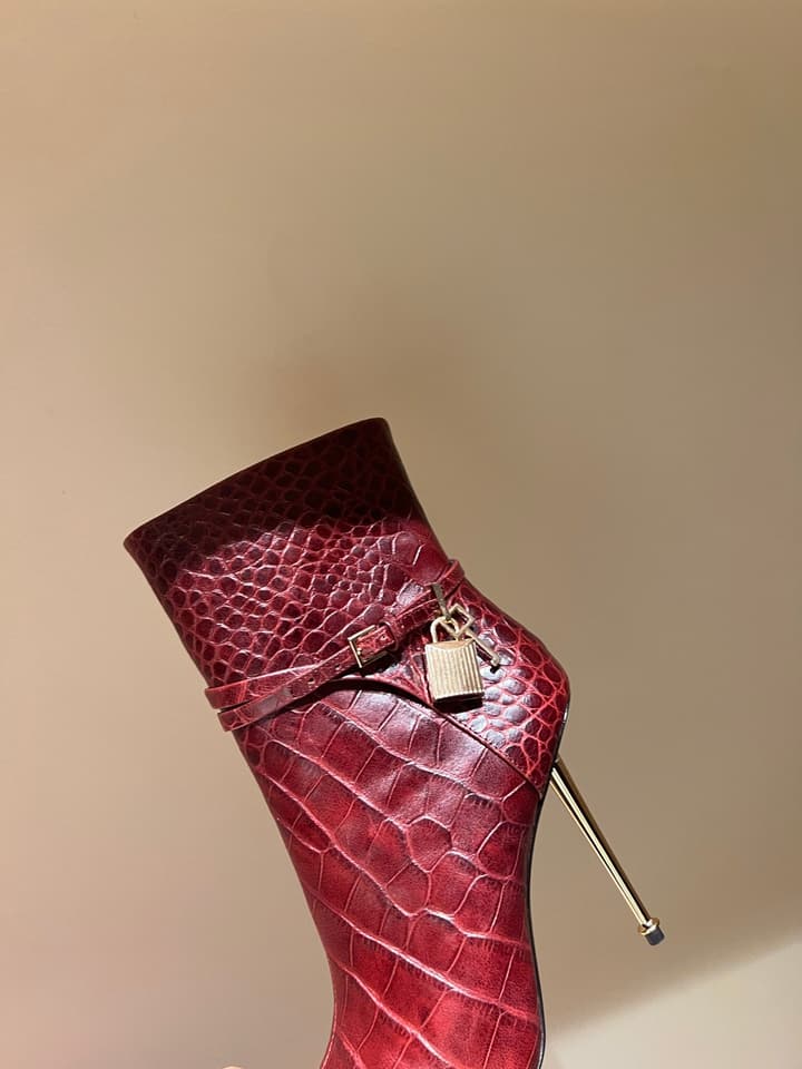 Tom Ford Luxury Metal Heel Ankle Boots in Black Leather