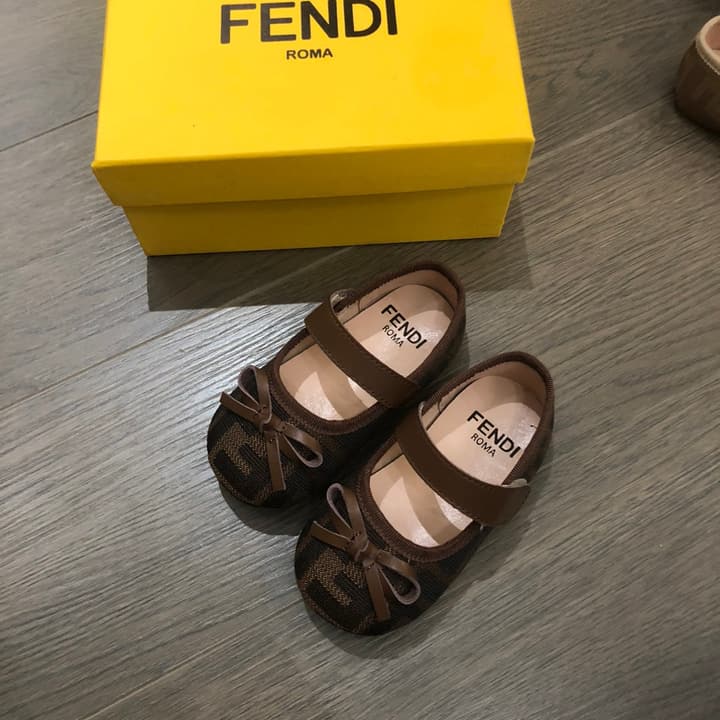 Fendi Kids Footwear – Kids Collection in Dark Brown Mary Jane
