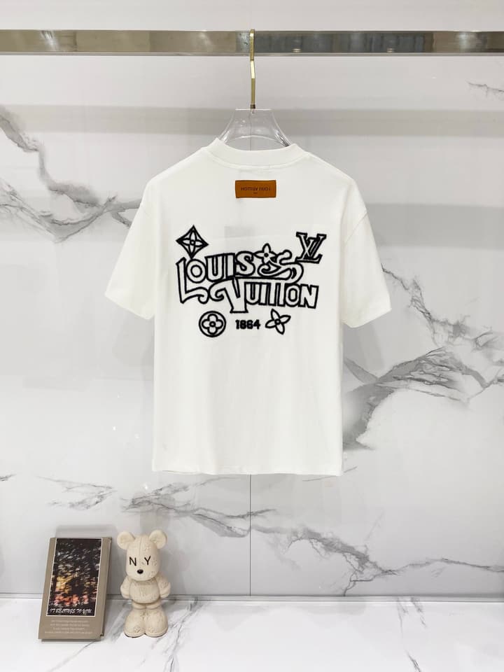 Louis Vuitton 1864 Fringe Logo Cotton T-Shirt in Black