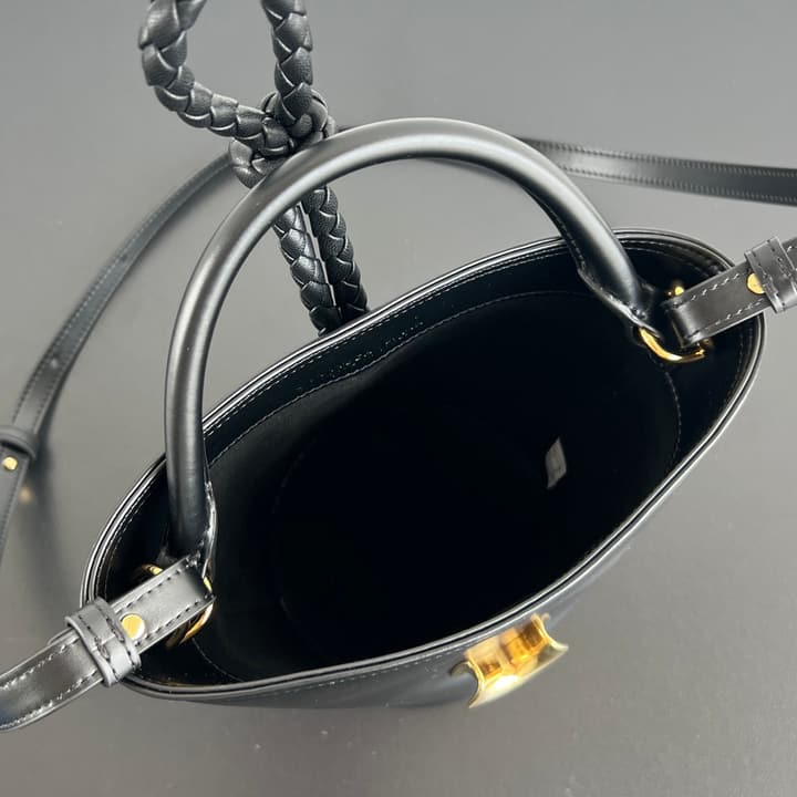 Bottega Veneta Liberta Bucket Bag – 25SS in Black