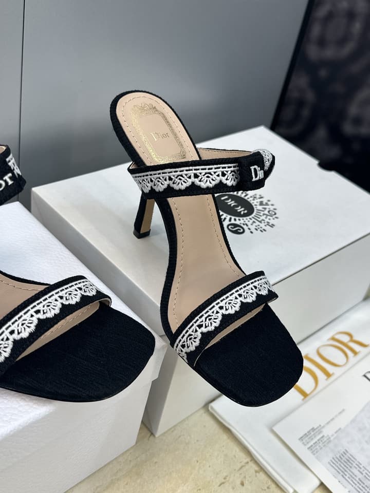 Dior J'Adior Dentelle Jelly Bow Heels – 2026 Early Spring Collection in Black