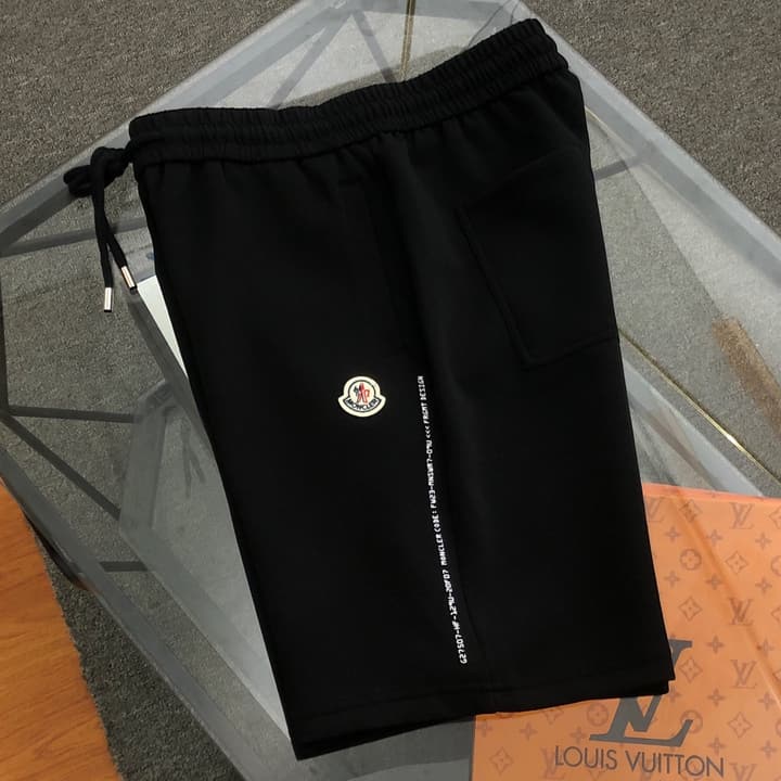 Moncler Spliced Logo Casual Shorts – 2026SS in Classic Black