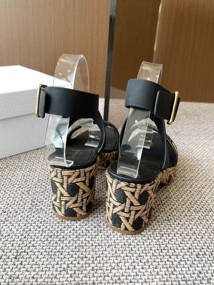Dior Riviera Dway Wedge Sandals – Spring/Summer 2025 Collection in Black
