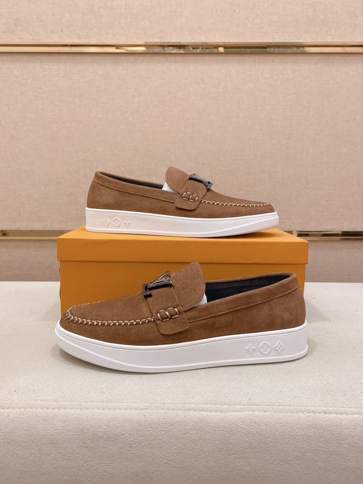 Louis Vuitton New Release Luxury Leather Loafers in Brown Loafer