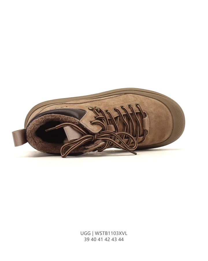 UGG Retro Low-Top Sneaker Boots in Rust Brown Suede