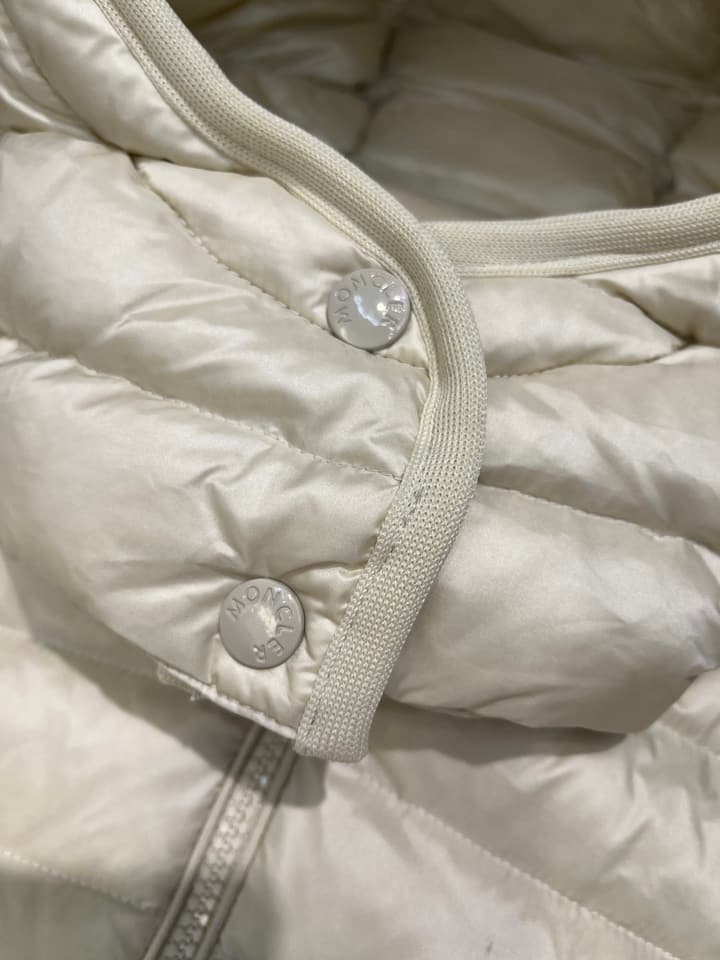 Moncler Waist-Cinching Hooded Down Jacket – Autumn/Winter Collection in Gold
