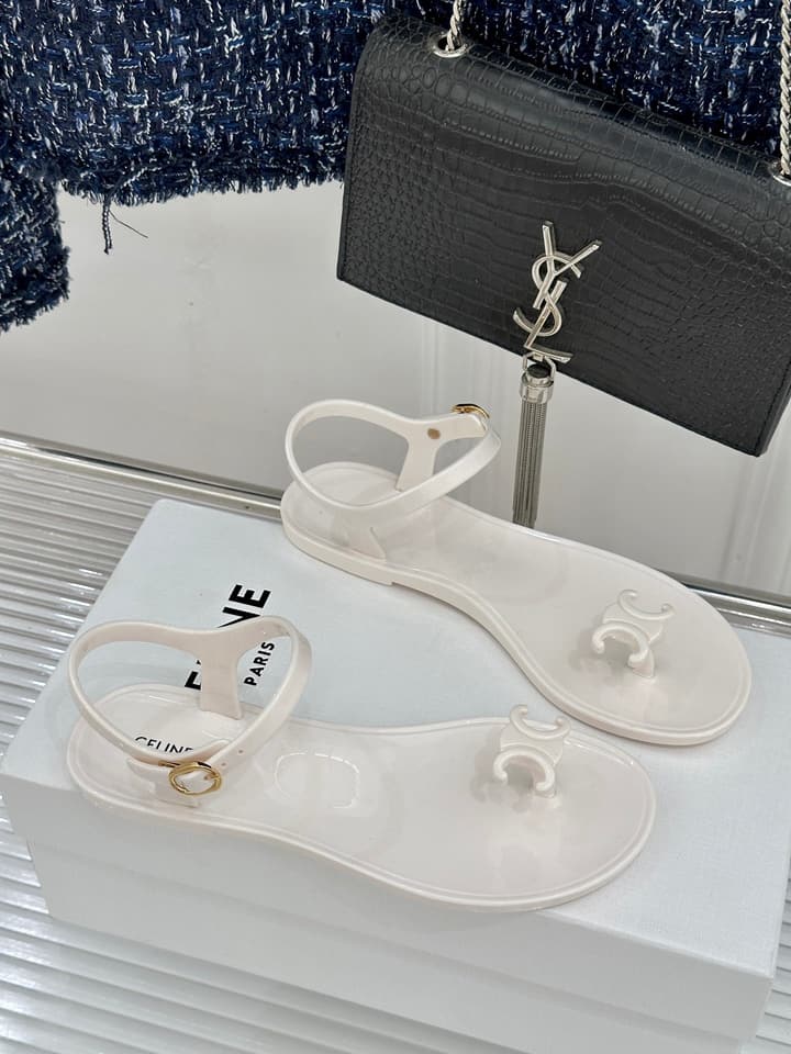 Celine Triomphe Jelly Thong Sandals – 26WF in Black