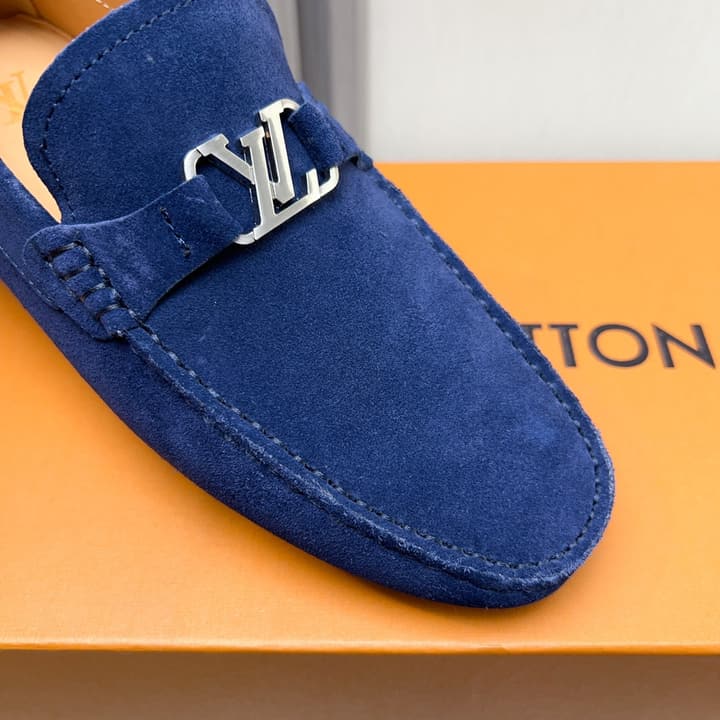 Louis Vuitton Pebbled Leather Driving Shoes in Black Smooth Leather
