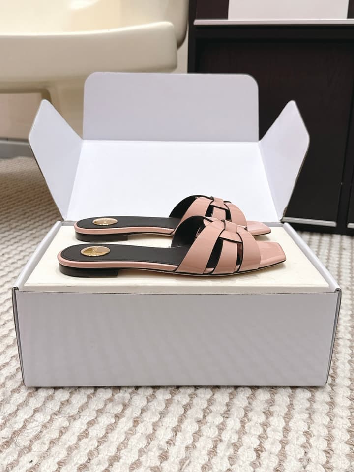 Saint Laurent Melody Square Toe Flat Sandals – 2026SS in Burgundy Patent