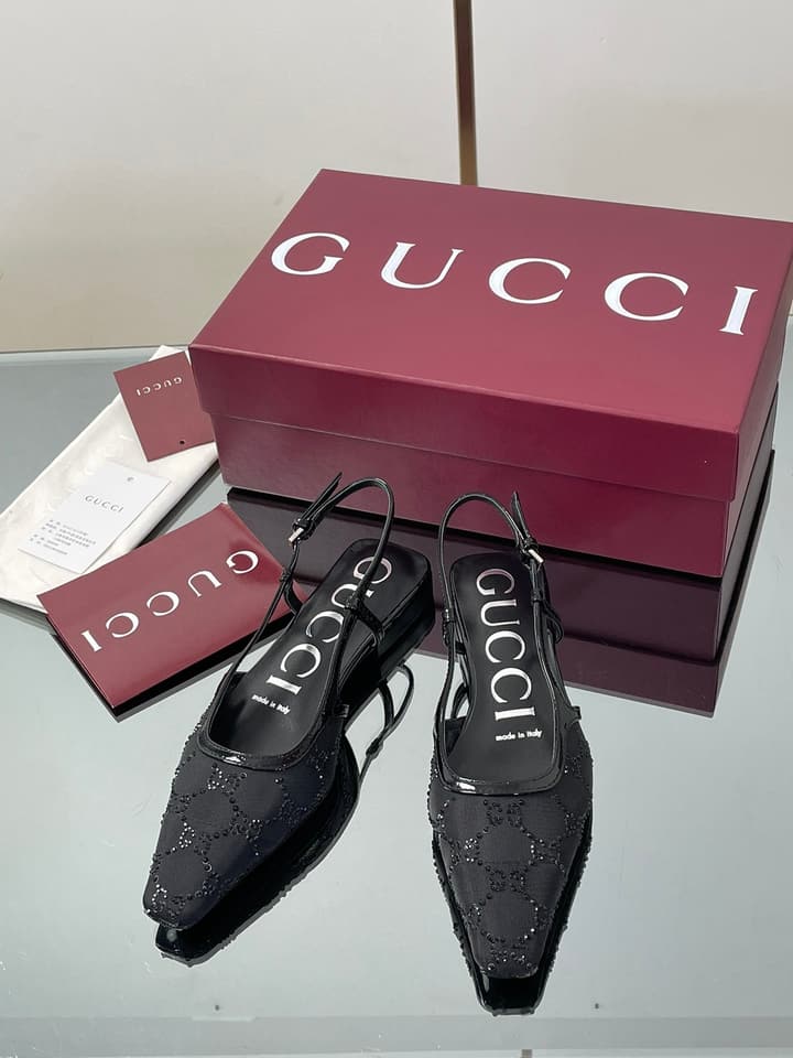 Gucci Cosmogonie GG Crystal Slingback Sandals – 2025 Early Autumn Collection in Black Crystal Gg