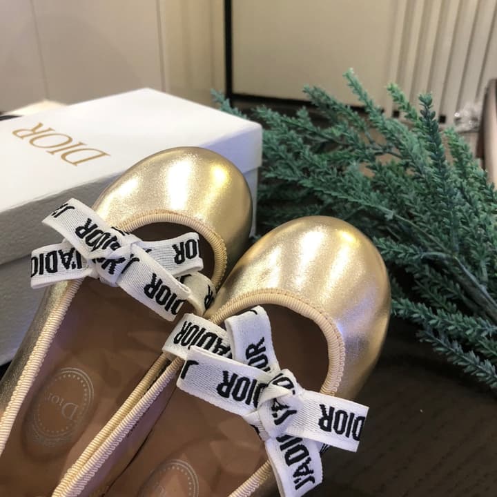 Whimsical Wonders Bowknot Ballerina Flats – Kids Collection in Metallic Gold With Logo Bow