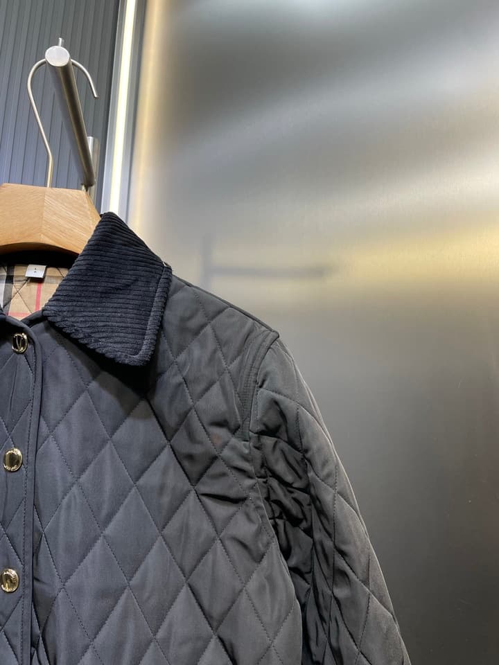 Burberry Quilted Long-Sleeve Jacket – 25FW in Charcoal Grey