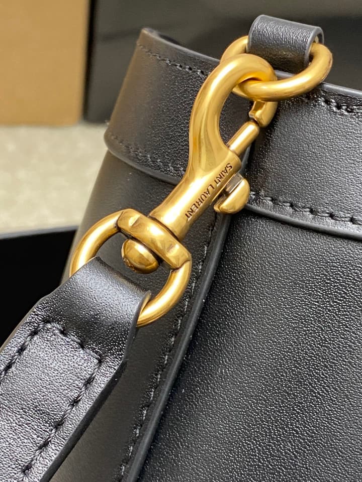 Saint Laurent Smooth Leather Basket Tote Bag