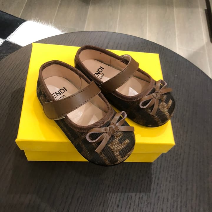 Fendi Kids Footwear – Kids Collection in Dark Brown Mary Jane