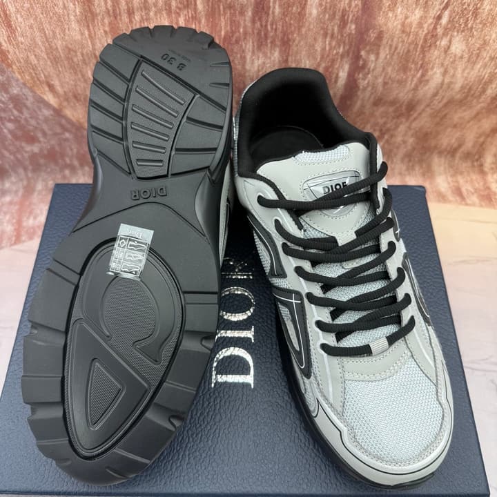 Dior B30 Unisex Sneakers in Glossy Black