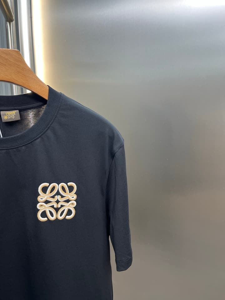 Loewe Double Vine Embroidered Crewneck T-Shirt in Black