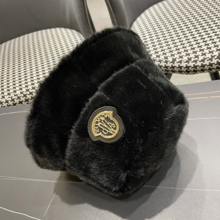 Moncler Fluffy Autumn/Winter Bucket Hat in Dark Gray Sherpa