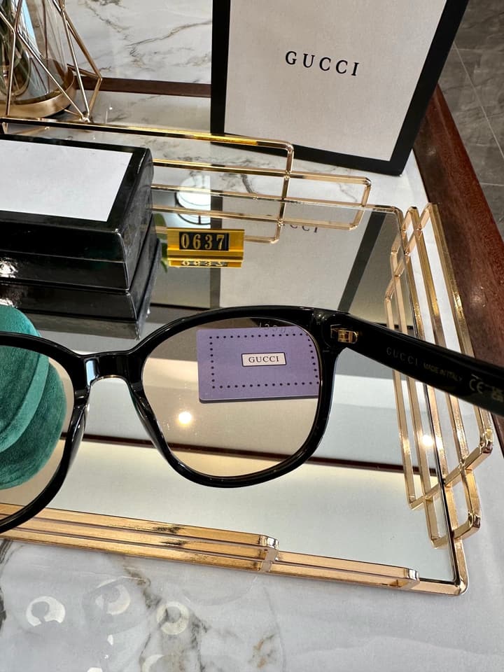 Gucci Polarized Sunglasses in Clear Lenses
