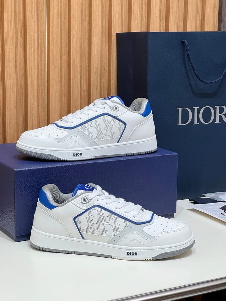 Dior B27 Unisex Sneakers – 2025 Collection in Beige With Dark Green Accents