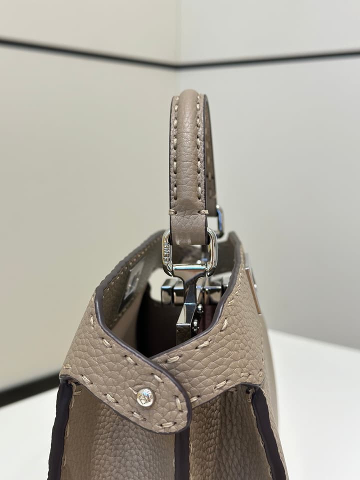 Fendi Peekaboo Small Handbag in Light Khaki Leather