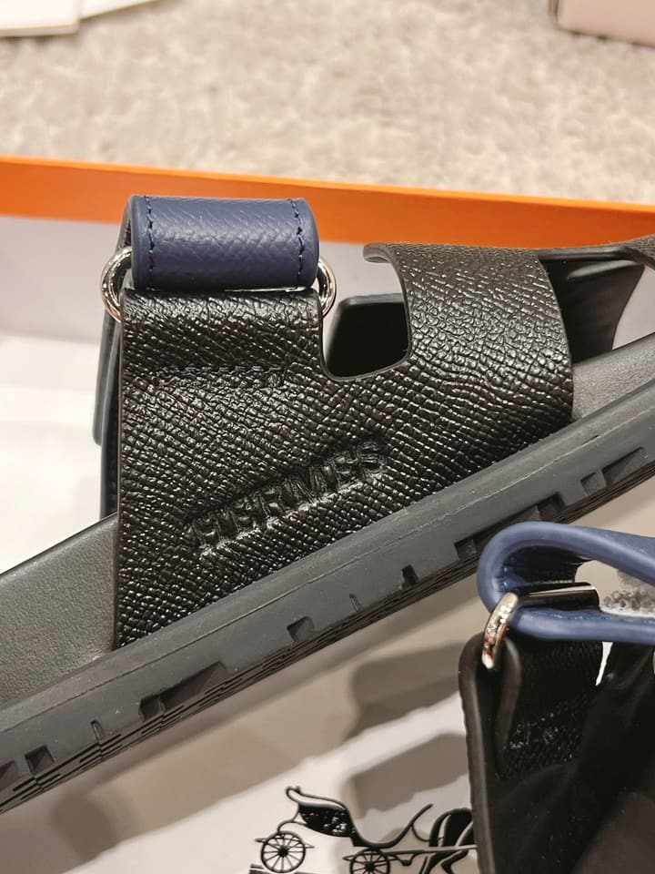 Hermès Chypre Suede Unisex Slides in Black With Dark Blue Strap
