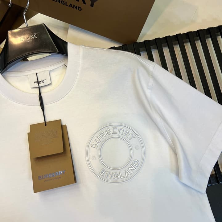 Burberry Micro-Logo Embroidered Cotton T-Shirt – Spring/Summer Collection in Black