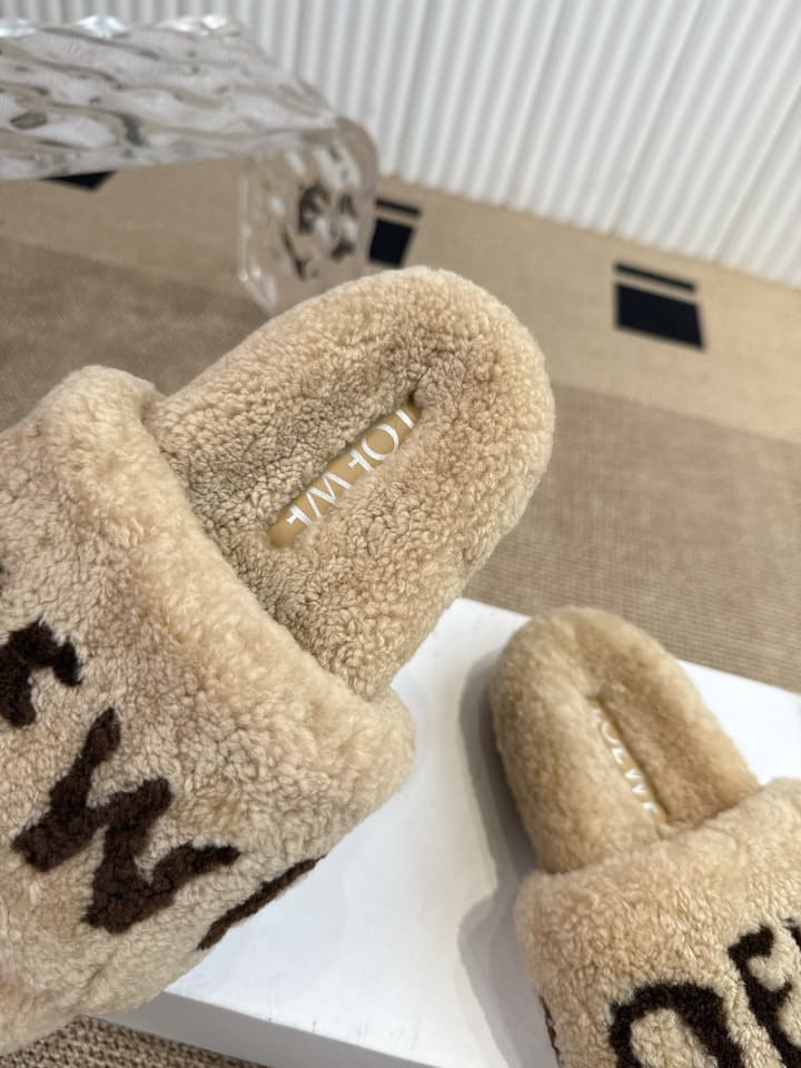 Loewe Classic Autumn/Winter Wool Slippers in Black With White Text
