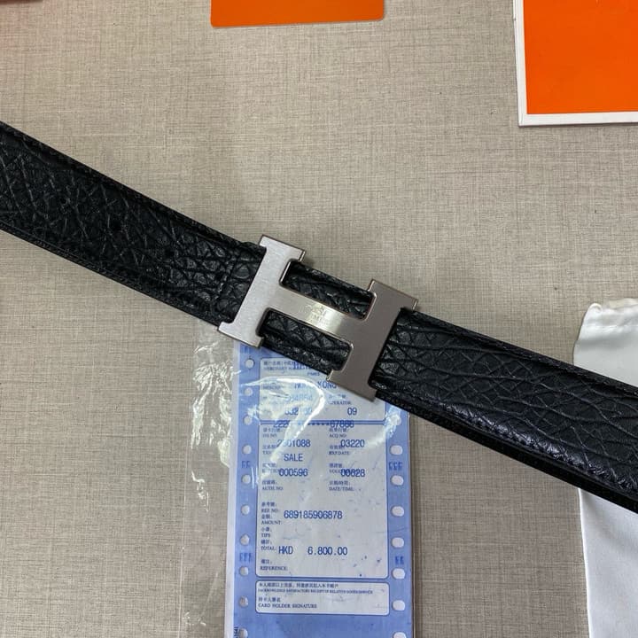 Hermès Classic Cowhide Leather Belt – 3.8cm in Black Leather With Black Buckle
