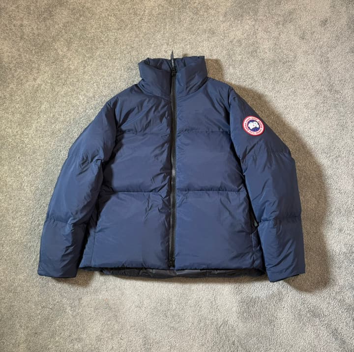 Canada Goose Lawrence Stand-Collar Puffer Jacket in Classic Black