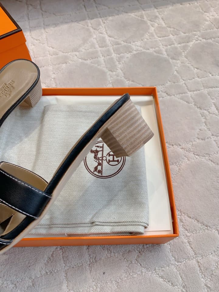 Hermès H-Heeled Sandals in Tan