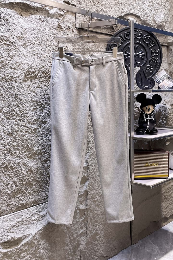 Louis Vuitton Wool Blend Dress Trousers – Autumn/Winter Collection in Black