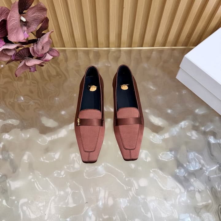 Saint Laurent Silk Chain Mules – Spring/Summer Collection – 26S in Beige