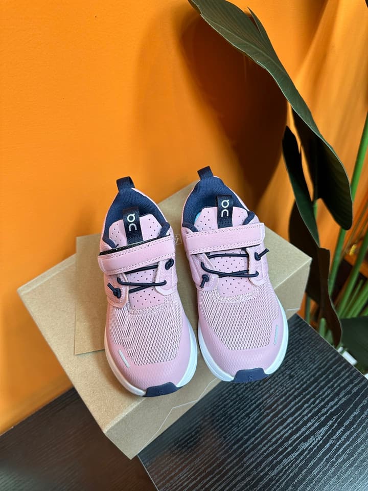 On Kids Running Sneakers – Kids Collection in Black
