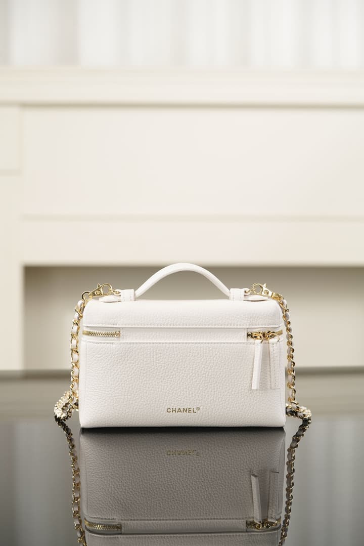 Chanel 26A Series LP Box Bag – 26A Collection