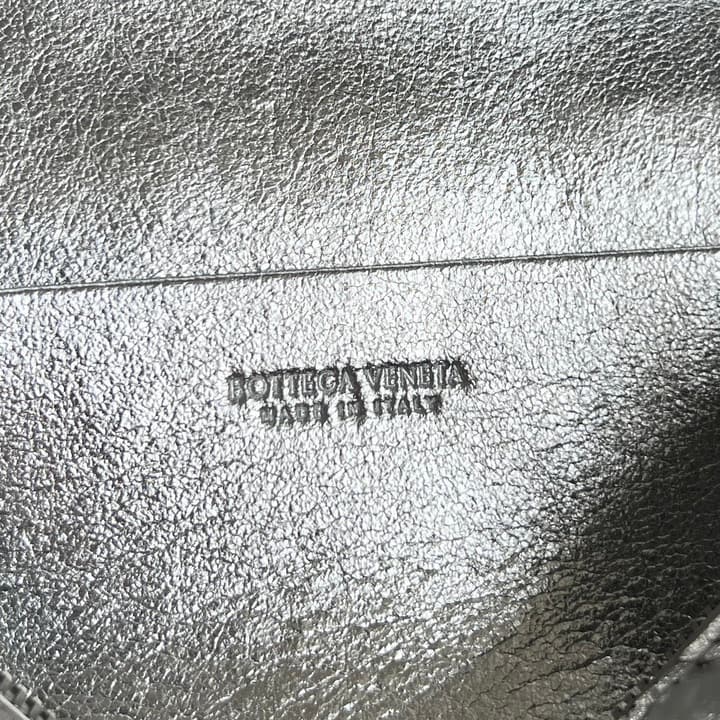 Bottega Veneta Vanity Case Shoulder Bag – Christmas Limited Edition in Metallic Gold