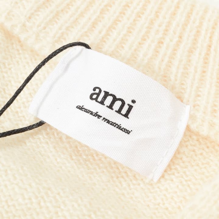AMI Paris Holiday Limited Gold Heart Jacquard Cardigan – 24FW in Cream Gold Heart Cardigan