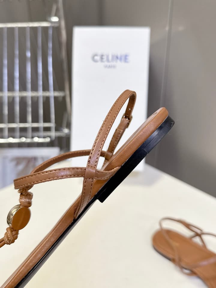 Celine Triomphe T-Strap Flat Sandals – Spring/Summer Collection in Black