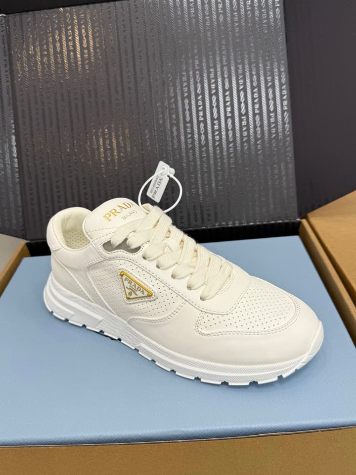Prada Triangle Logo Sporty Sneakers – 2025 Early Autumn Collection in Black