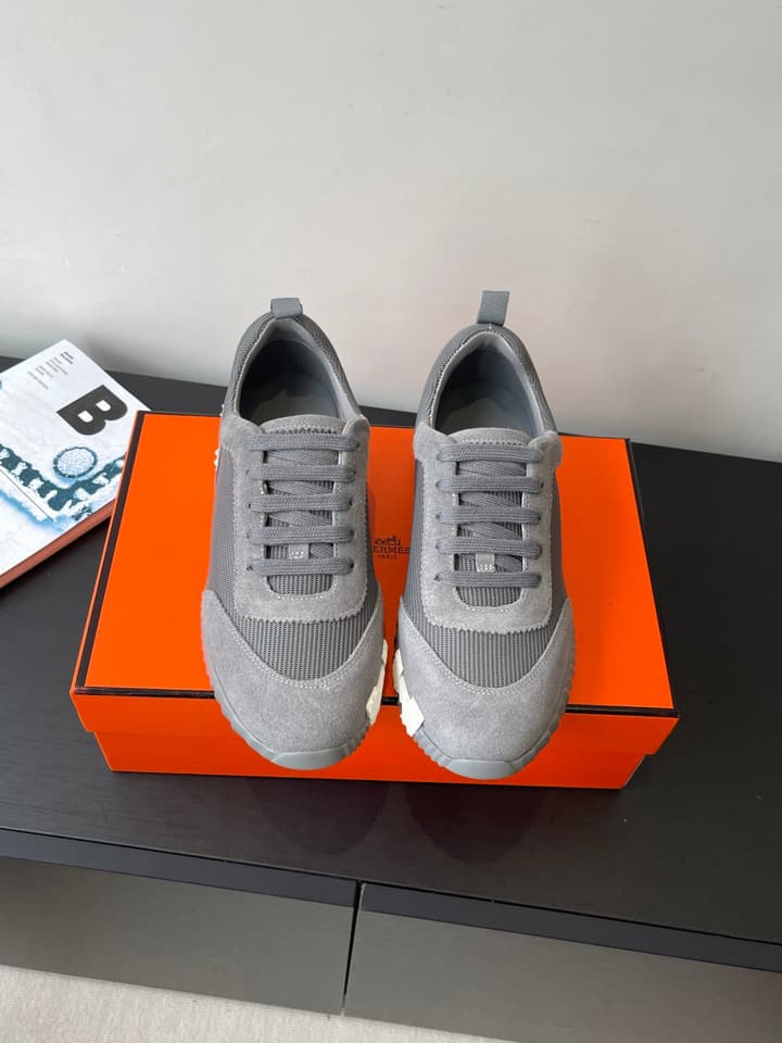 Hermès Classic Couple's Casual Sneakers in Black