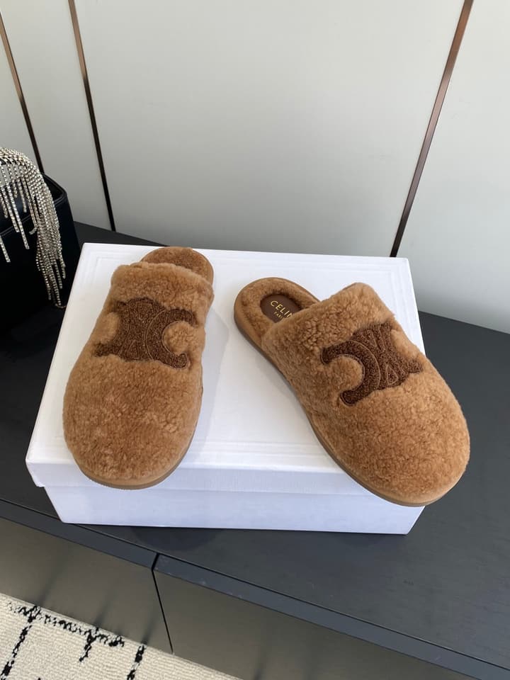 Celine Triomphe Wool Slippers – Autumn/Winter Collection in Beige