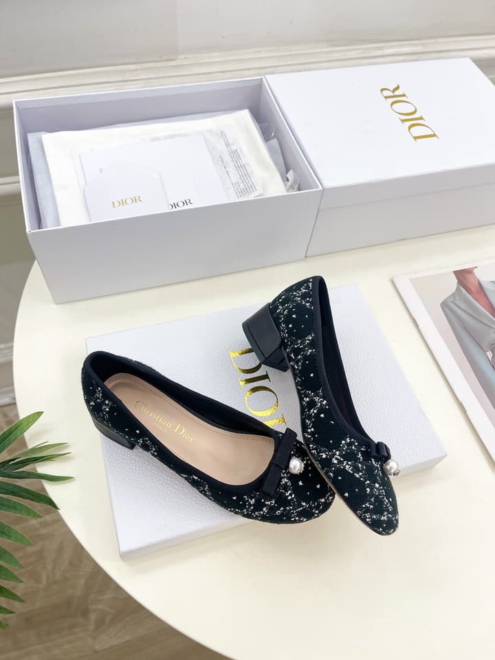 Dior Cannage Pearl Ballet Pumps – 2024 Early Spring Collection in Cream Mary Jane