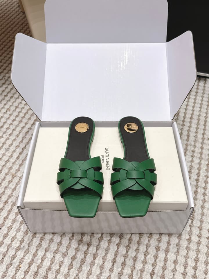 Saint Laurent Melody Square Toe Flat Sandals – 2026SS in Burgundy Patent