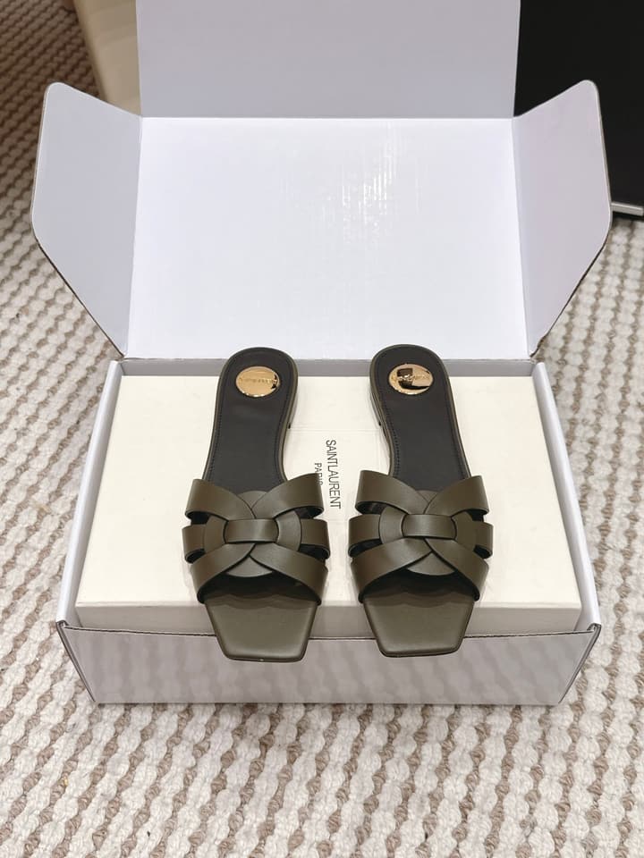 Saint Laurent Melody Square Toe Flat Sandals – 2026SS in Burgundy Patent