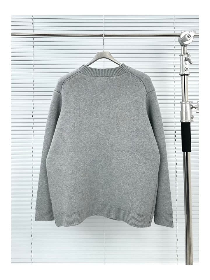 Miu Miu Logo Patch Wool Blend Cardigan – 25FW
