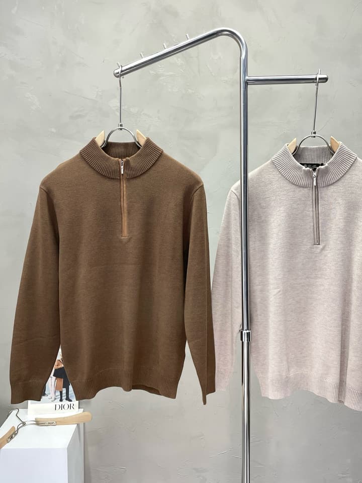 Loro Piana Men's Casual Knit Sweater in Camel Brown