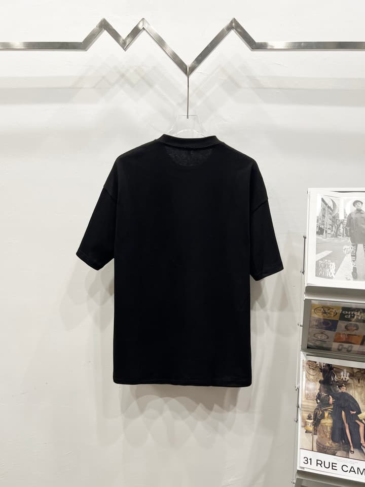 Loewe Classic Minimalist Logo Embroidered T-Shirt in Classic Black