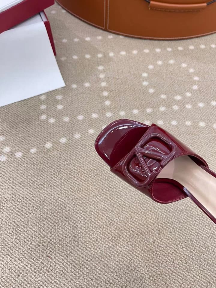 Valentino VLogo Patent Leather Heeled Mules in Burgundy Red