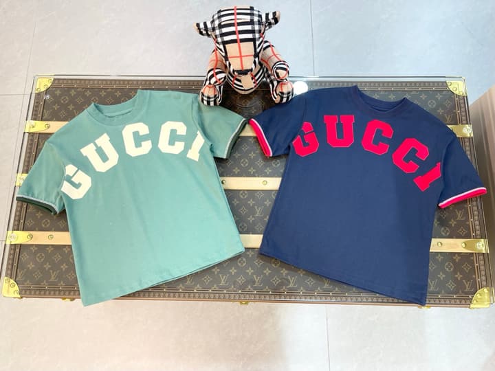 Gucci Flocked Print T-Shirt – 2026 Early Spring – Kids Collection in Green